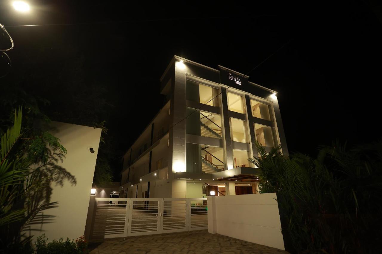 The Gold Hotel Palakkad Esterno foto
